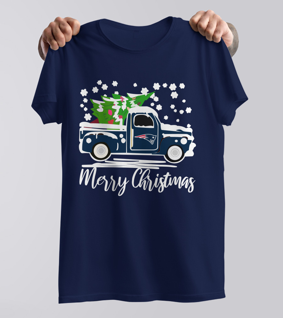 New England Patriots Vintage Truck Merry Christmas Snowflakes Tree T-Shirt