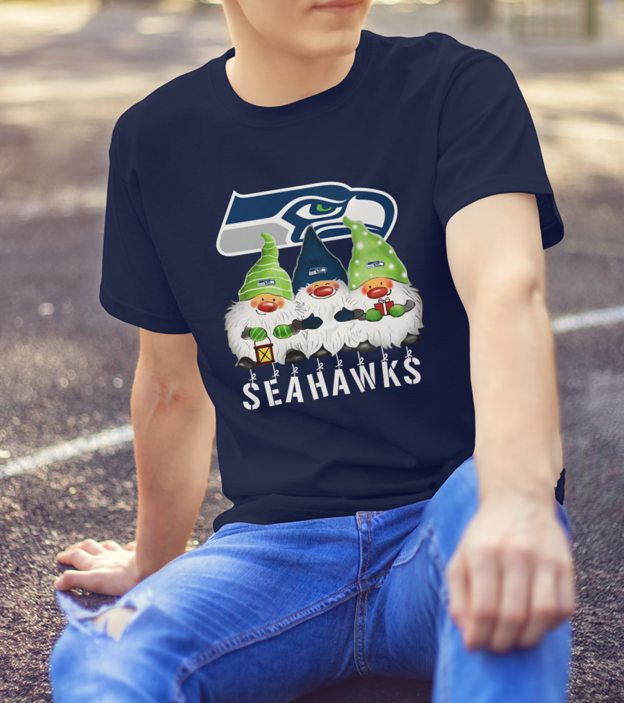 Seattle Seahawks Merry Christmas Happy Holidays Gnomes T-Shirt