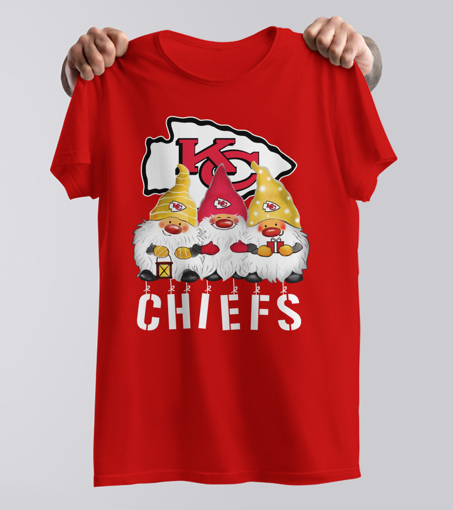Kansas City Chiefs Merry Christmas Happy Holidays Gnomes T-Shirt