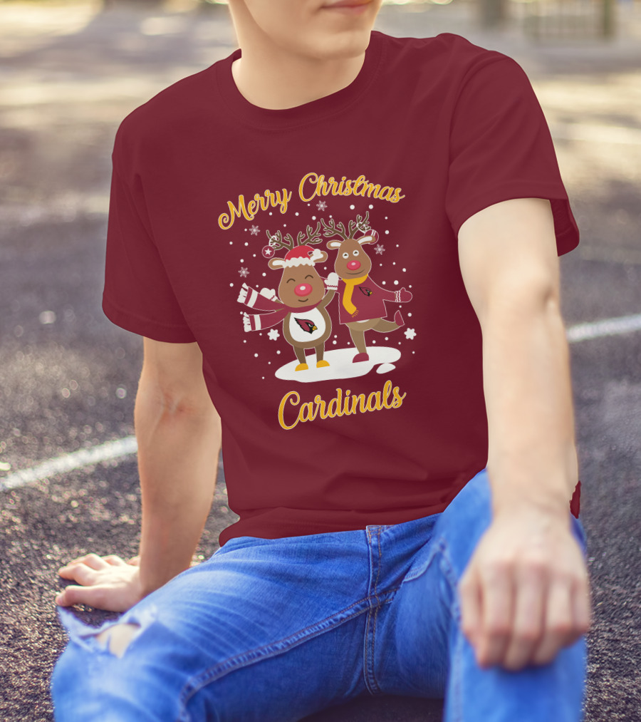 Merry Christmas Cardinals Reindeer Funny Christmas T-Shirt