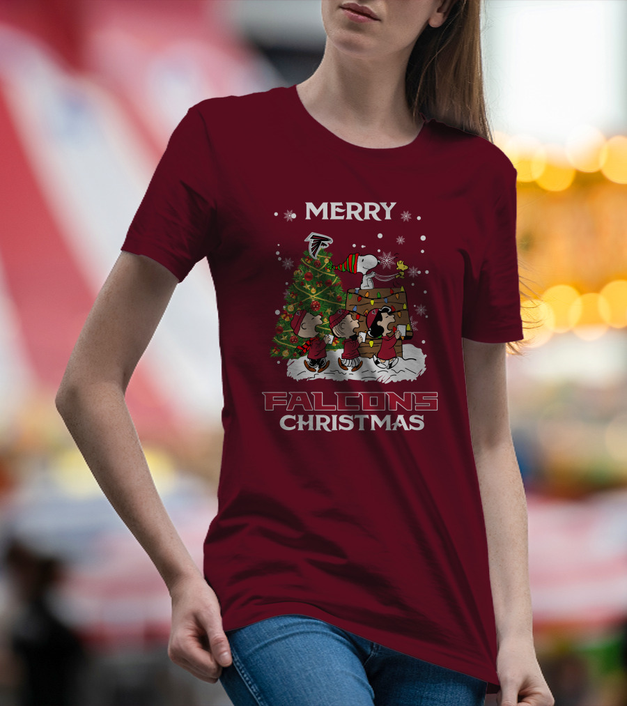 Merry Falcons Christmas Peanuts Tree Atlanta Snowflakes T-Shirt