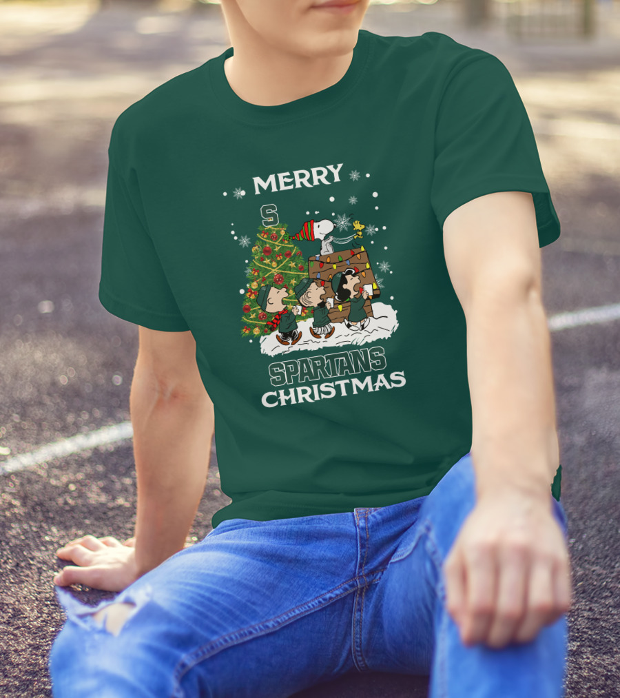 Merry Spartans Christmas Michigan State Peanuts Christmas Tree T-Shirt