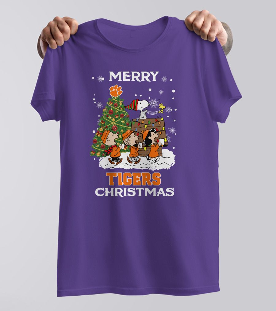 Merry Tigers Christmas Clemson The Peanut Christmas Tree T-Shirt