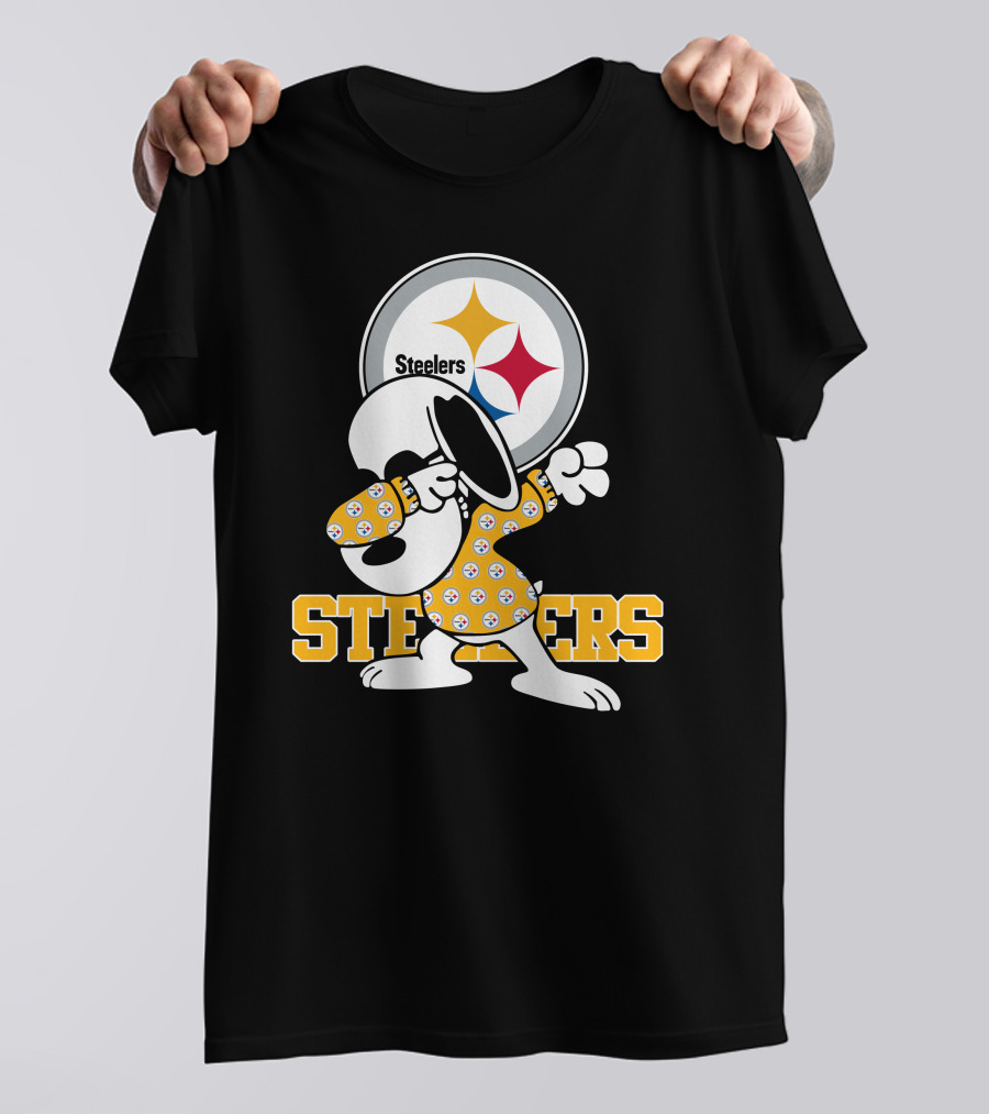 Pittsburgh Steelers Snoopy Dabbing Fan T-Shirt