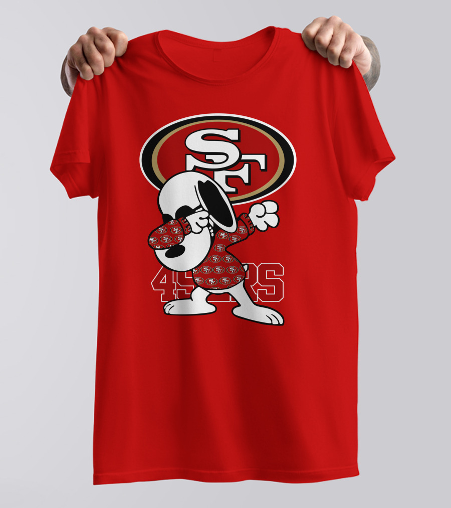 San Francisco 49ers Snoopy Dabbing SF T-Shirt
