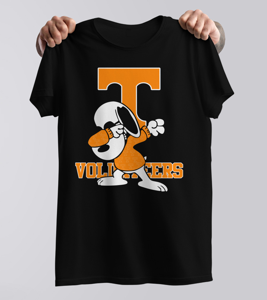 Tennessee Volunteers Snoopy Dabbing T-Shirt