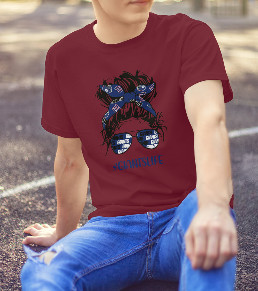 GIANTSLIFE Messy Bun Girl With New York Headband And Glasses T-Shirt