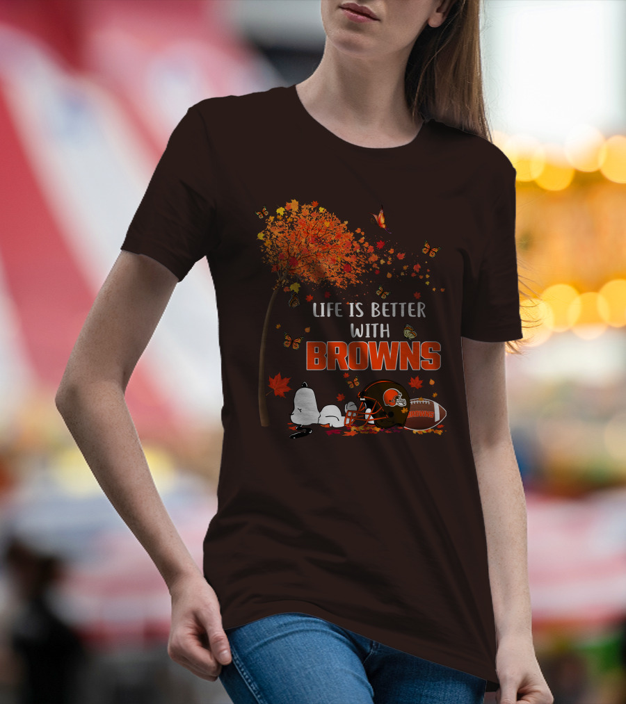 Life Is Better With My Cleveland Browns Football Autumn Scene And Peanuts Character T-Shirt