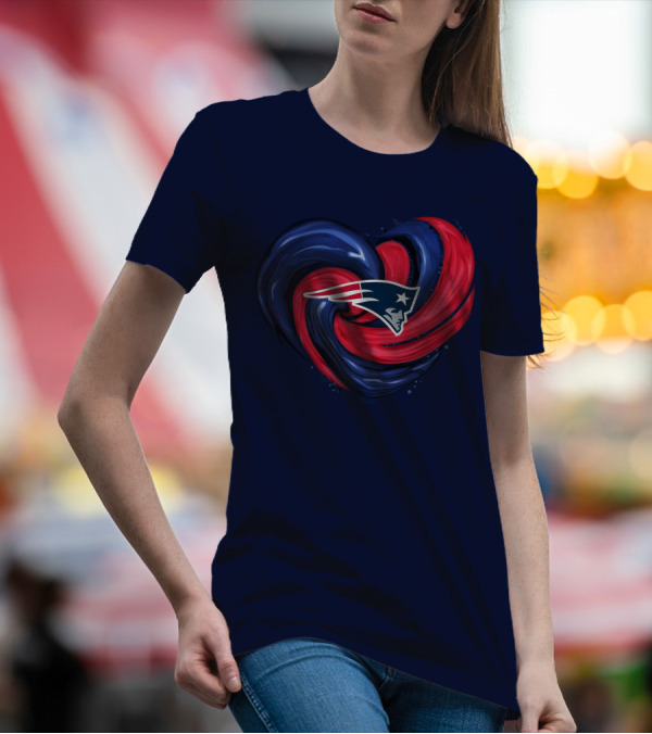 New England Patriots Heart Swirl T-Shirt