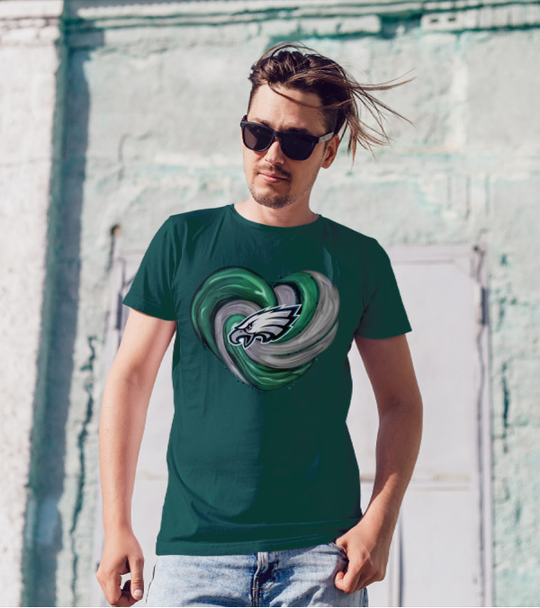 Philadelphia Eagles Heart Swirl T-Shirt
