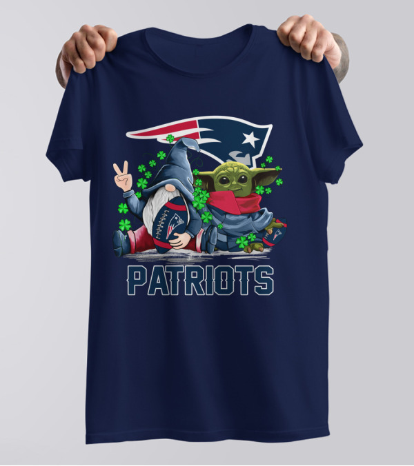 Leprechauns Gnomes Baby Yoda New England Patriots Football Icons T-Shirt