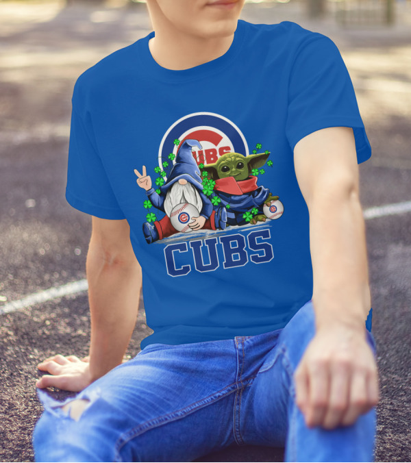 Chicago Cubs Leprechaun Gnome Baby Yoda Baseball Clover T-Shirt