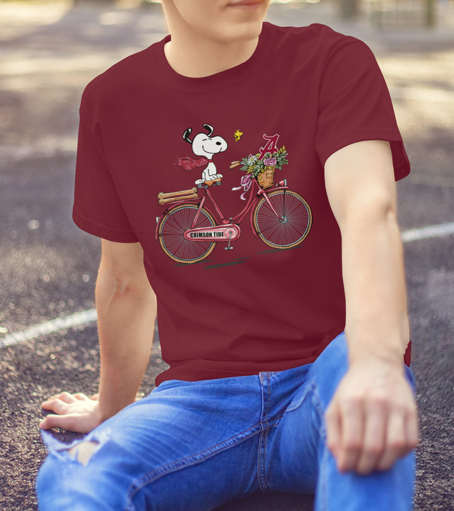 Alabama Crimson Tide Snoopy On Bicycle With Flowers And Woodstock T-Shirt