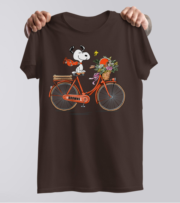 Cleveland Browns Snoopy Woodstock Flower Bicycle T-Shirt