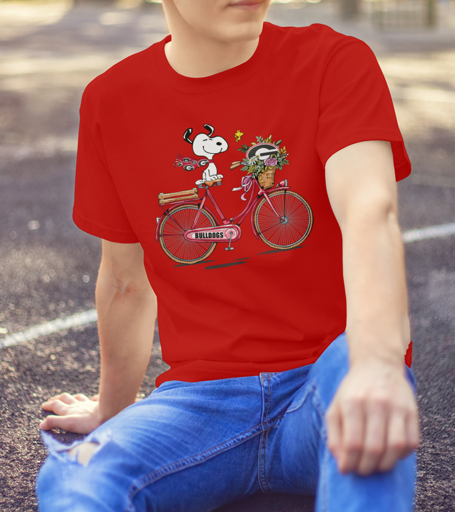 Georgia Bulldogs Snoopy Riding Bike With Flowers T-Shirt