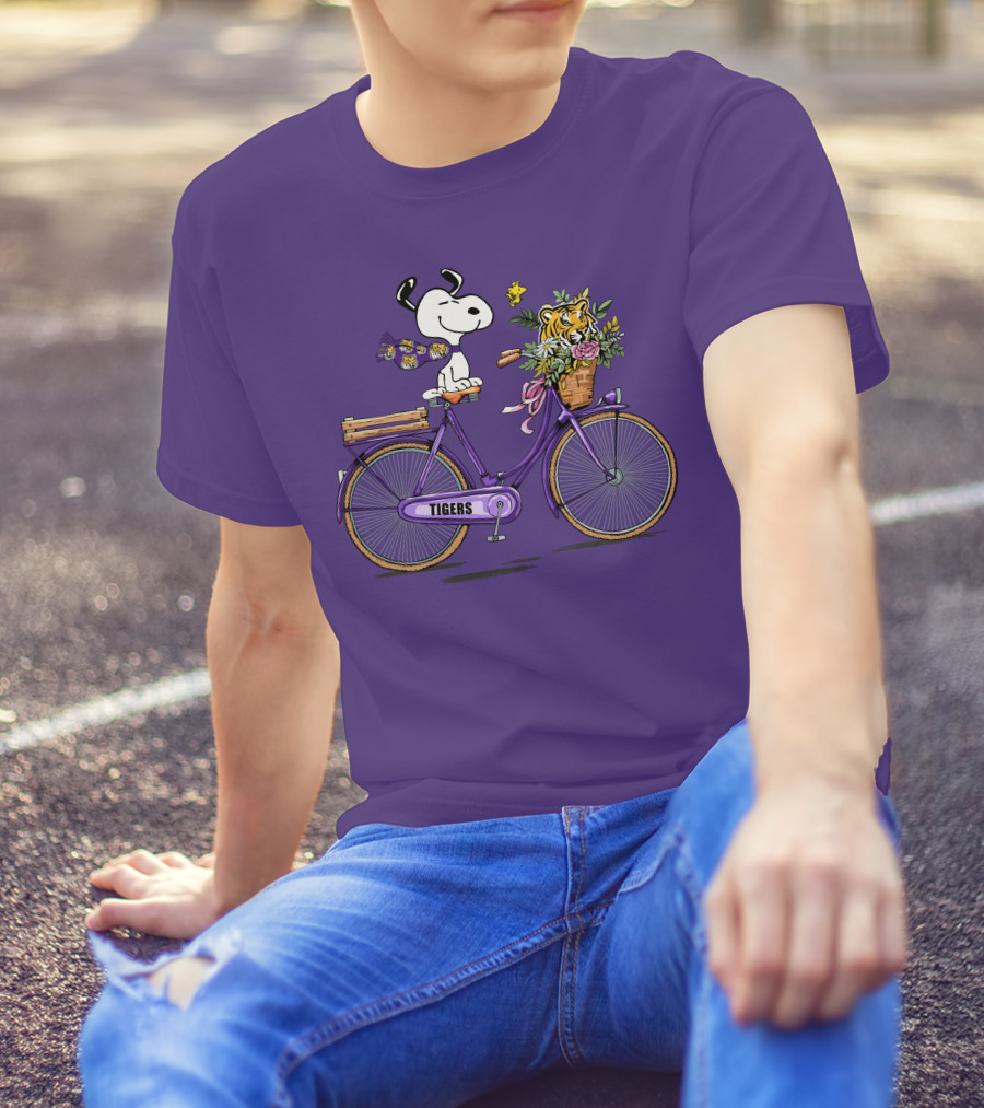 Snoopy Riding Purple Bicycle With LSU Tigers Bouquet T-Shirt