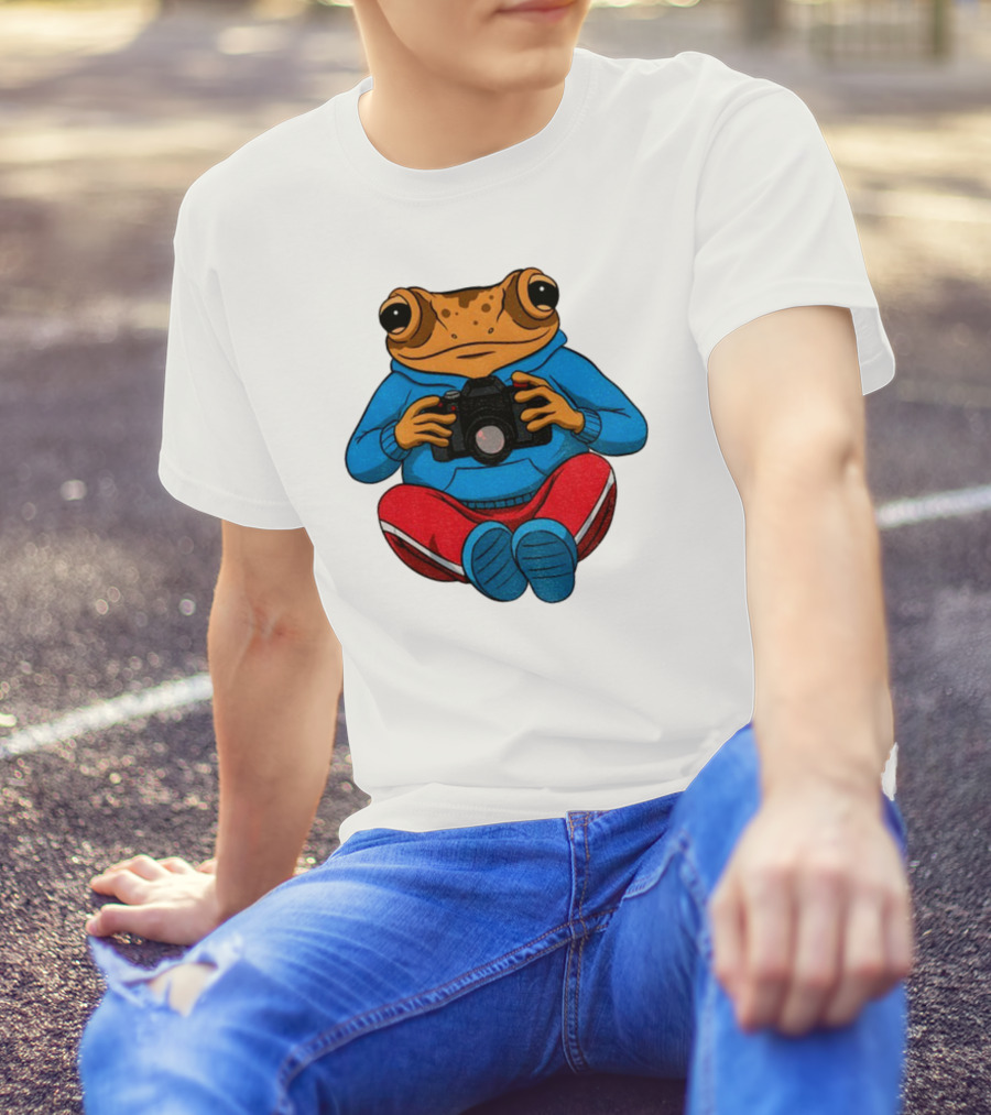 Bad Bunny Sapo Concho Frog With Camera Blue Red Pants T-Shirt