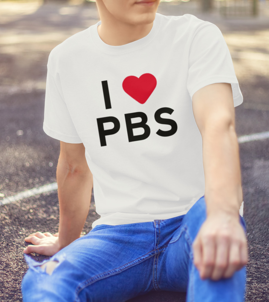 I Love PBS Classic Logo Heart Icon Fan Favorite T-Shirt