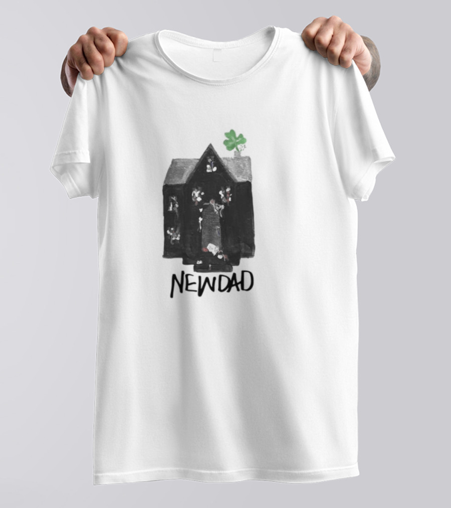 Newdad Altar House With Green Shamrock T-Shirt