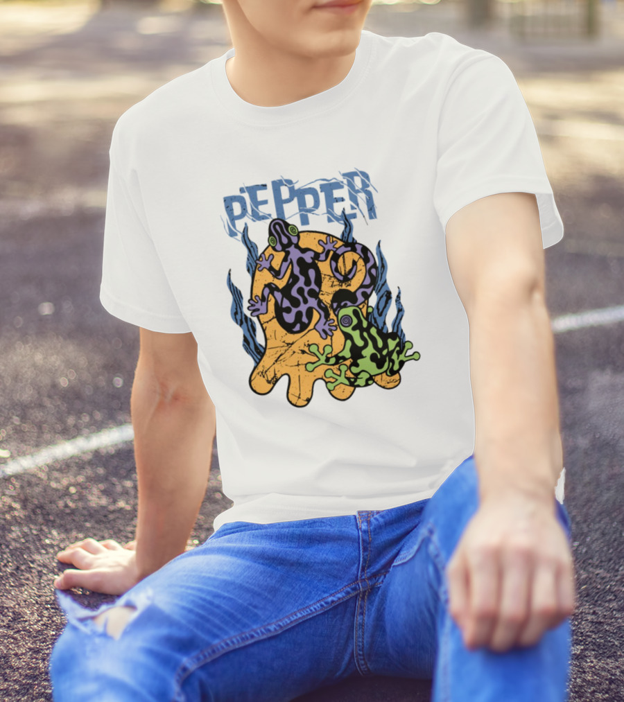 Pepper Skullconut Amphibians Psychedelic Frogs Graphic T-Shirt