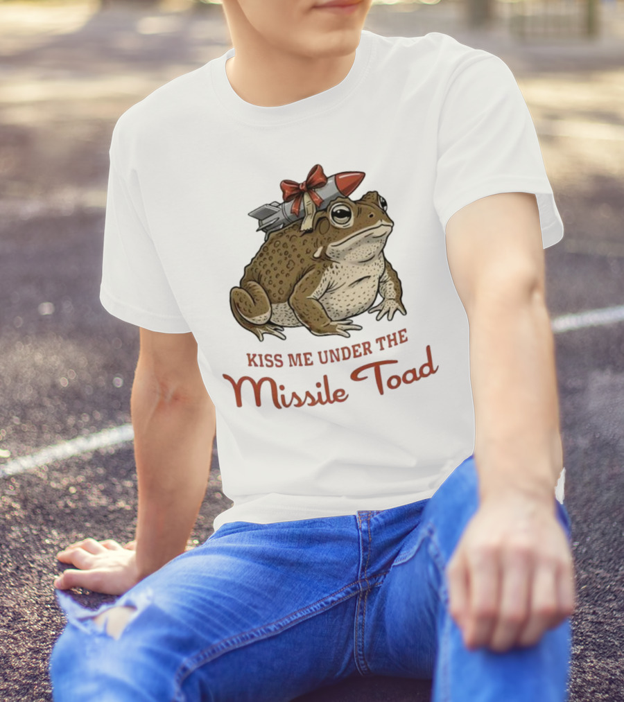 Kiss Me Under The Missile Toad Frog Christmas Holiday Joke T-Shirt