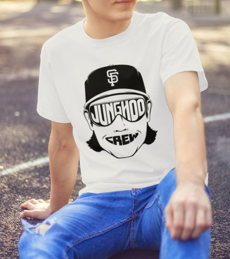 Jung Hoo Crew 2025 Baseball Cap And Sunglasses Design T-Shirt