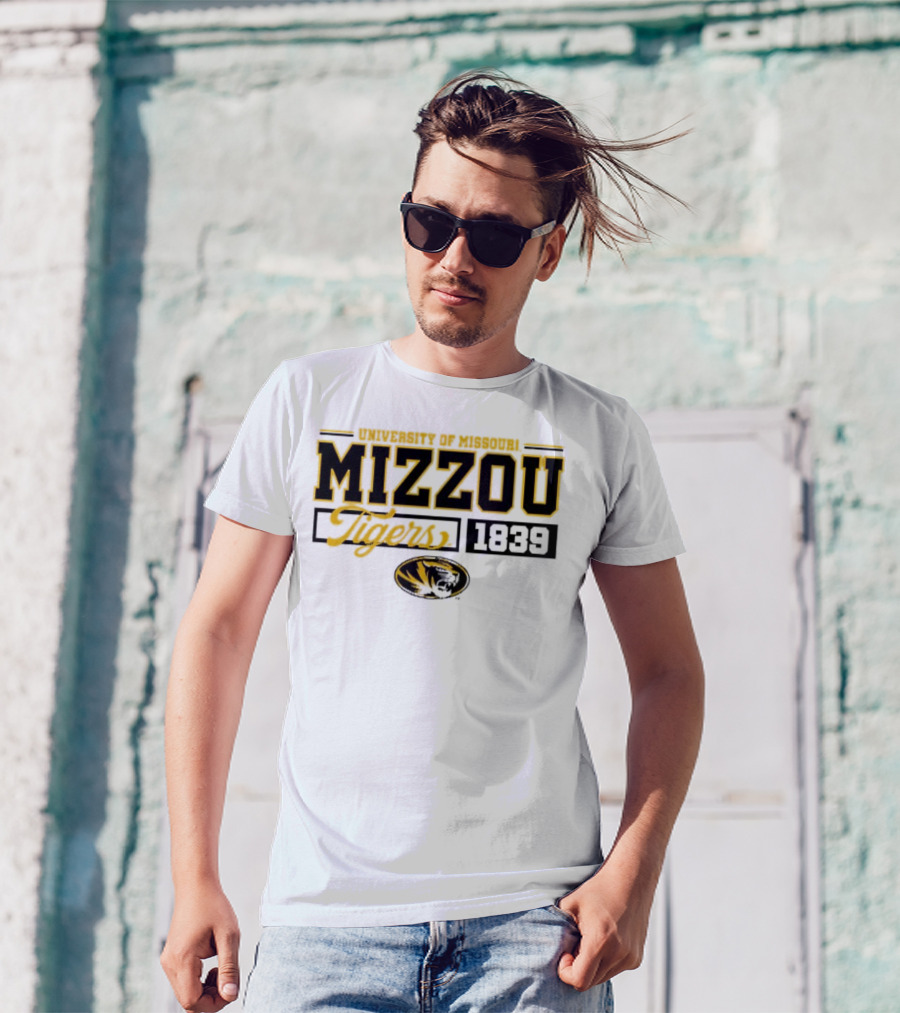 Tigers University Of Missouri Mizzou 1839 Oval Tiger Head T-Shirt