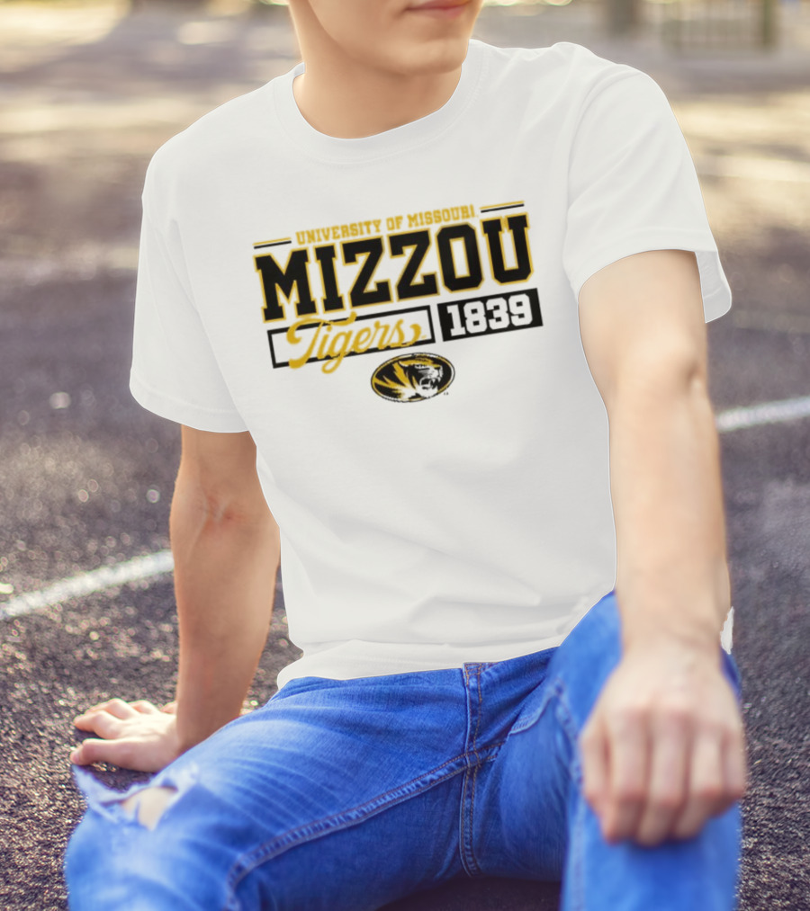 Tigers University Of Missouri Mizzou 1839 Oval Tiger Head T-Shirt