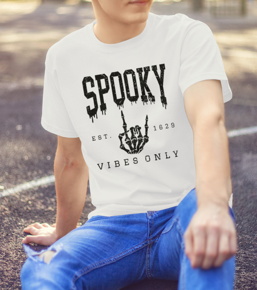 Spooky Vibes Only Skeleton Est 1629 Halloween T-Shirt