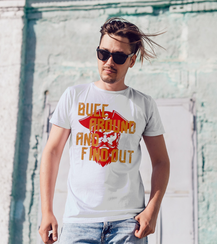 Bucc Around And Find Out Vintage Buccaneer Head Retro Style T-Shirt