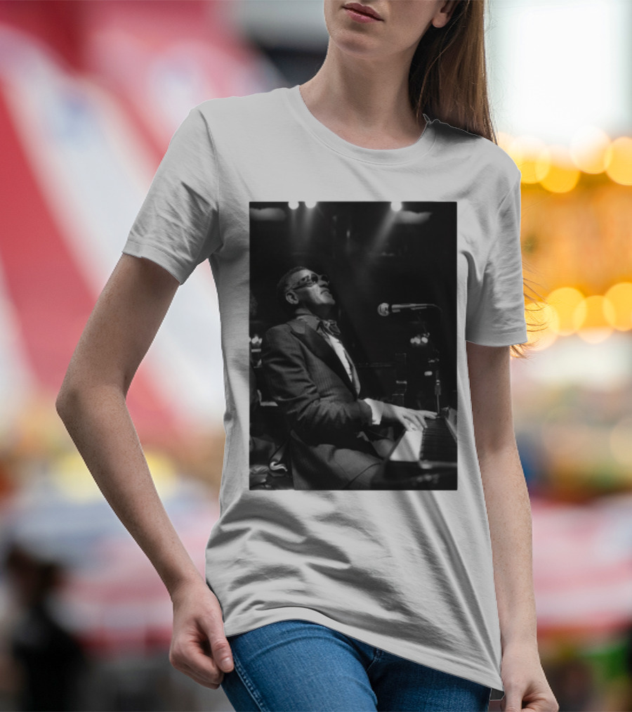 Ray Charles Live On Stage At The Piano In Black And White T-Shirt