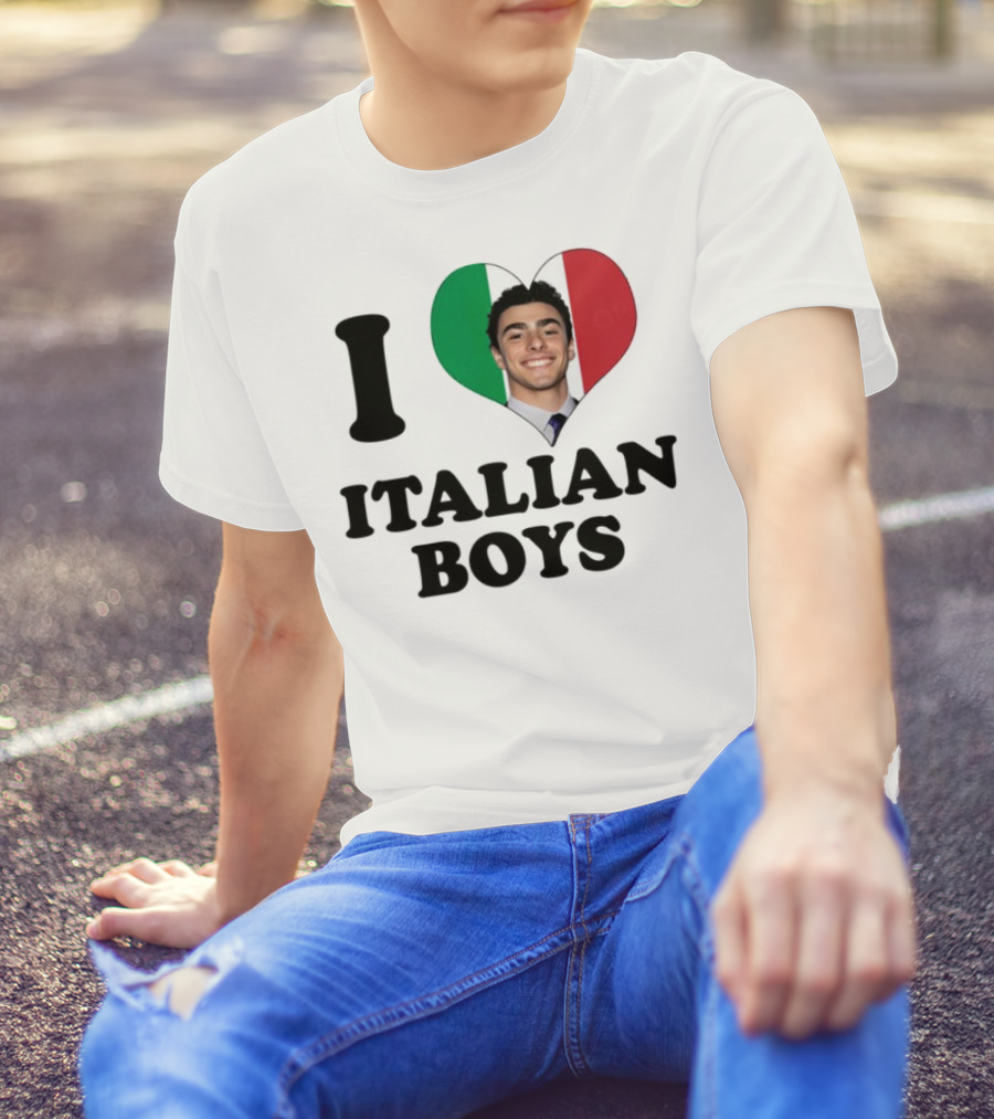 Luici Mangione I Love Italian Boys Heart Italy Flag T-Shirt