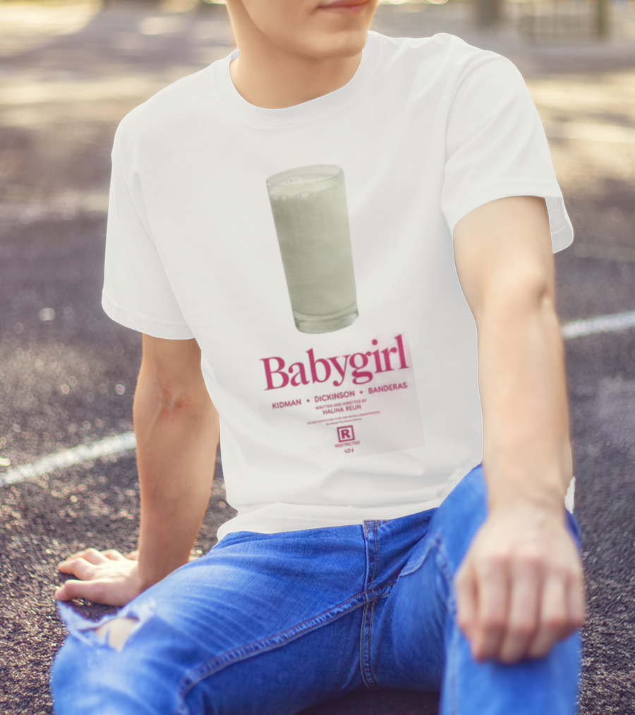 Babygirl Milch Bleib Frisch Undendbar Kaputtbar Tinte Ozean T-Shirt