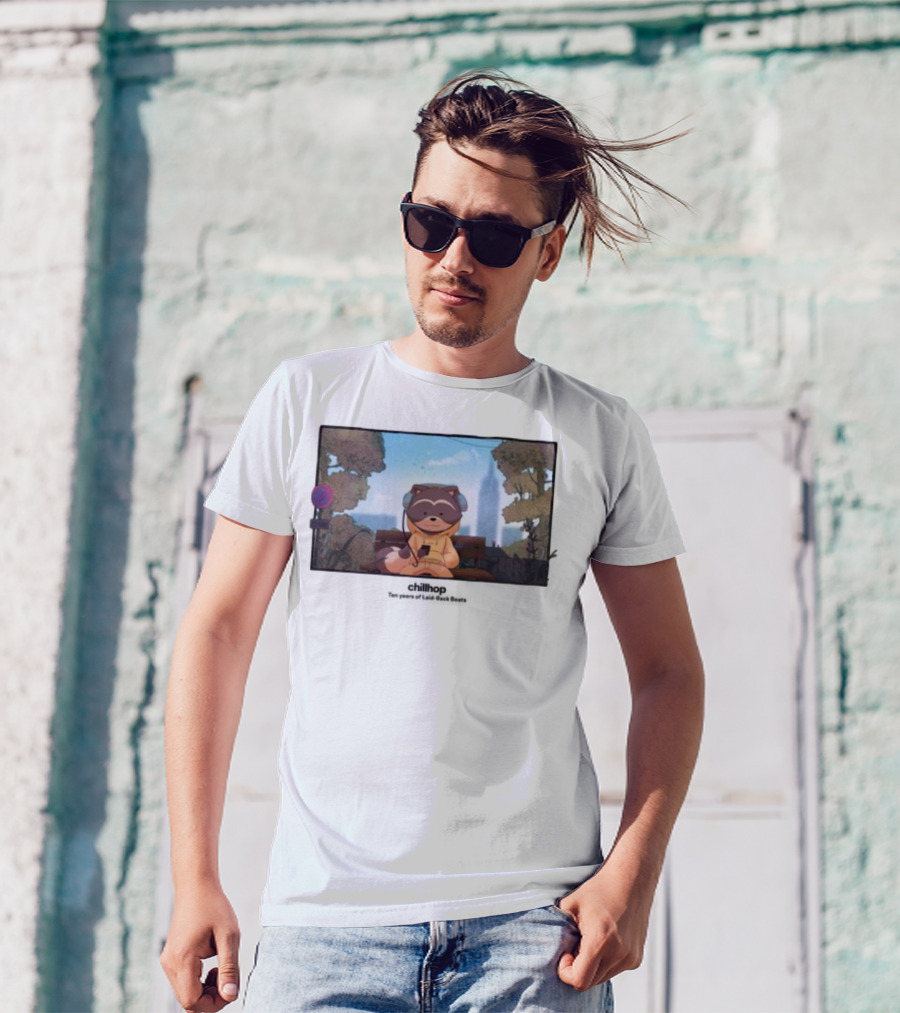 10 Years Of Chillhop Raccoon Listening To Music In Park T-Shirt