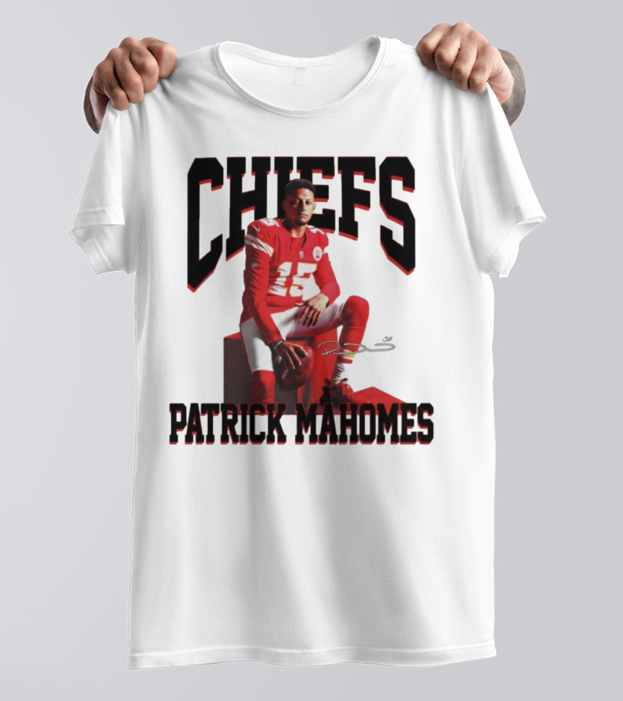 Patrick Mahomes Chiefs Signature Football Number 15 Kansas City T-Shirt