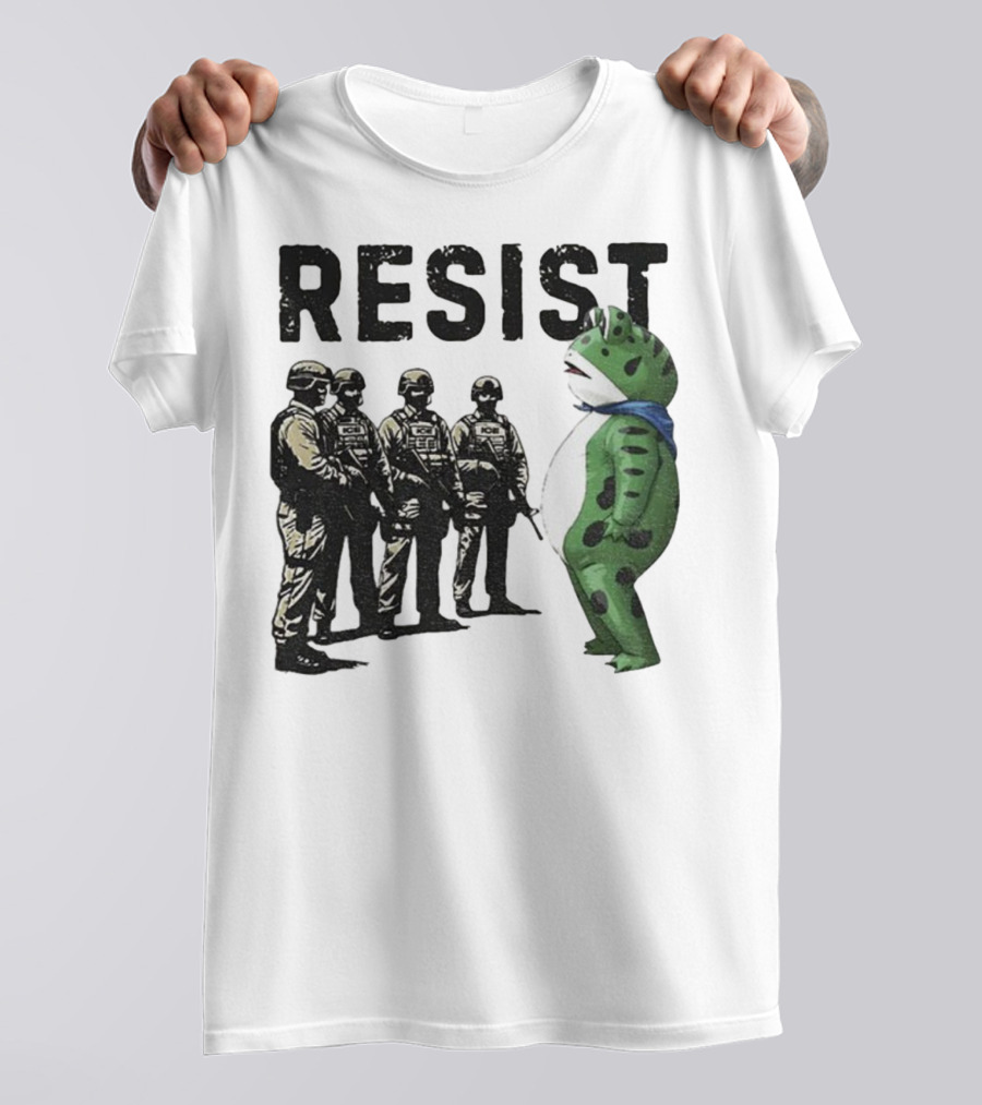 Portland Frog Resist Anti Fascism Anti Trump Protest Graphic T-Shirt