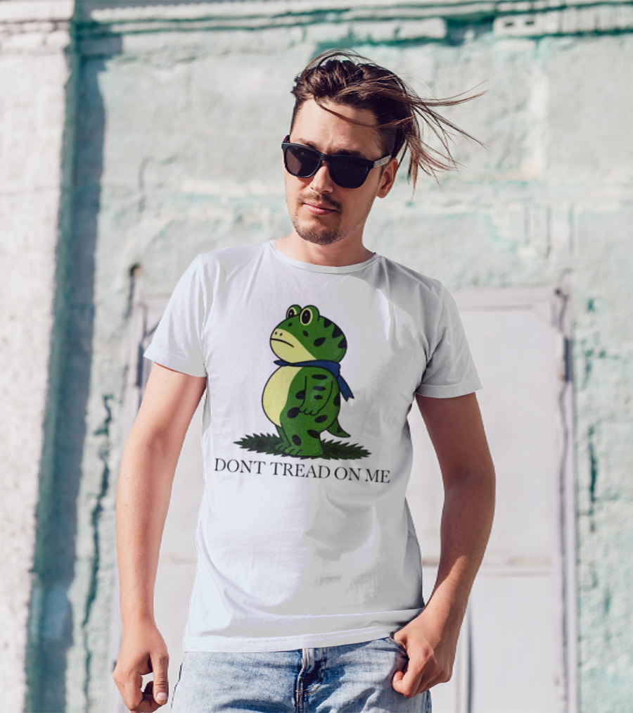 Portland Frog Don't Tread On Me Funny Protest Comic Style Green Frog With Blue Scarf T-Shirt