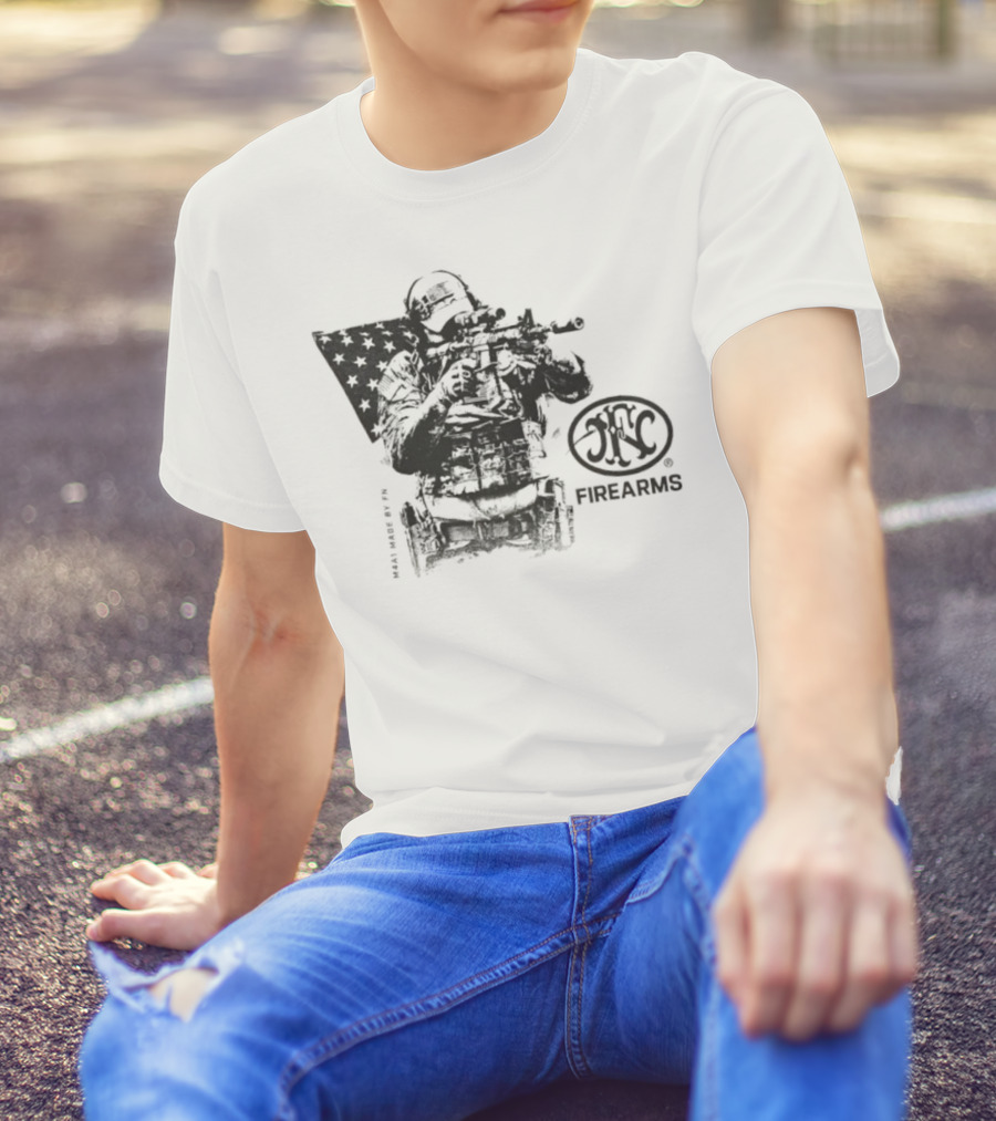 FN Herstal M4A1 Soldier Battle USA Firearms Veteran Flag Tribute T-Shirt