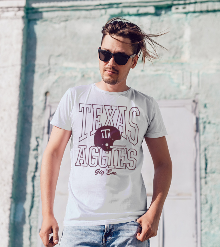 Texas A&M Aggies Gig 'Em 1975 Football Helmet A&M T-Shirt