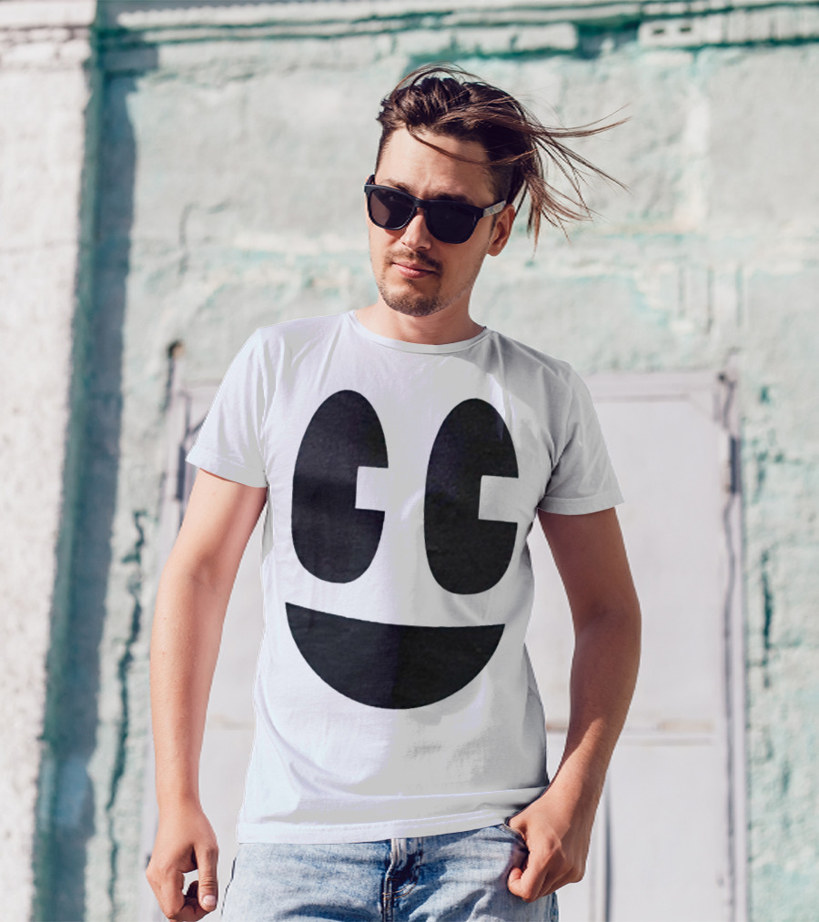 Craftee Happee Smiley Face T-Shirt