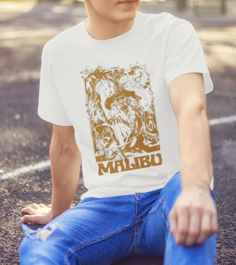 Malibu Wizard Mystical Floral Art Vintage Style T-Shirt
