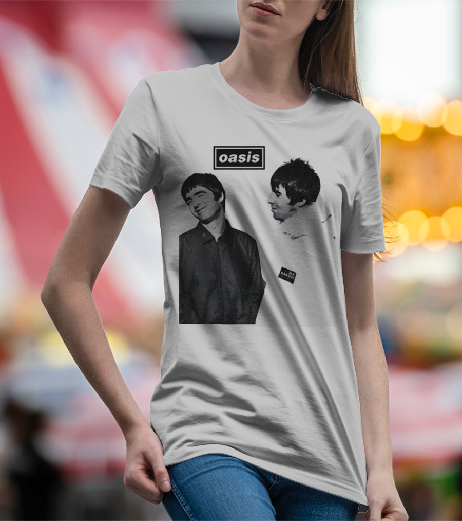Noel Vs Liam Gallagher Oasis Band Kangol Vintage T-Shirt