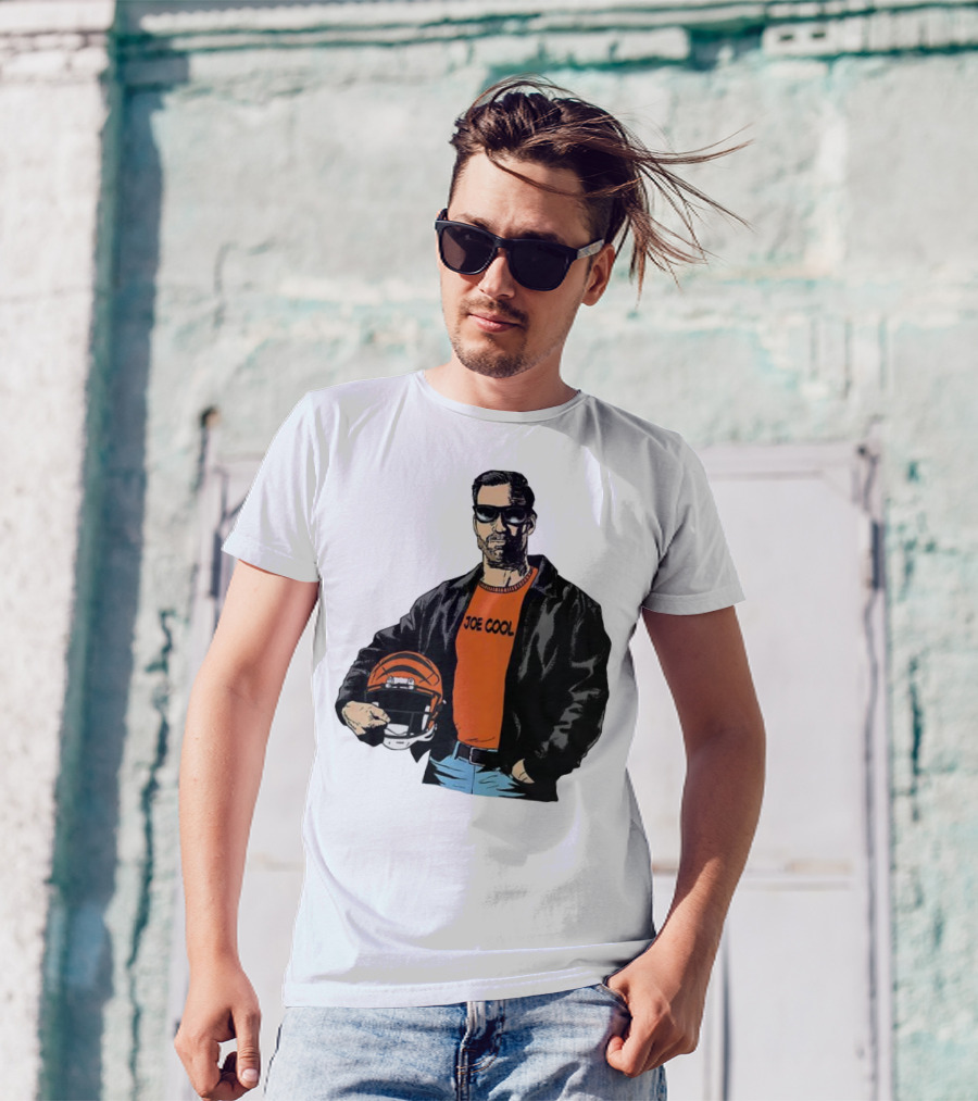 Joe Cool Cincinnati Bengals NFL Vintage Joe Burrow Helmet T-Shirt