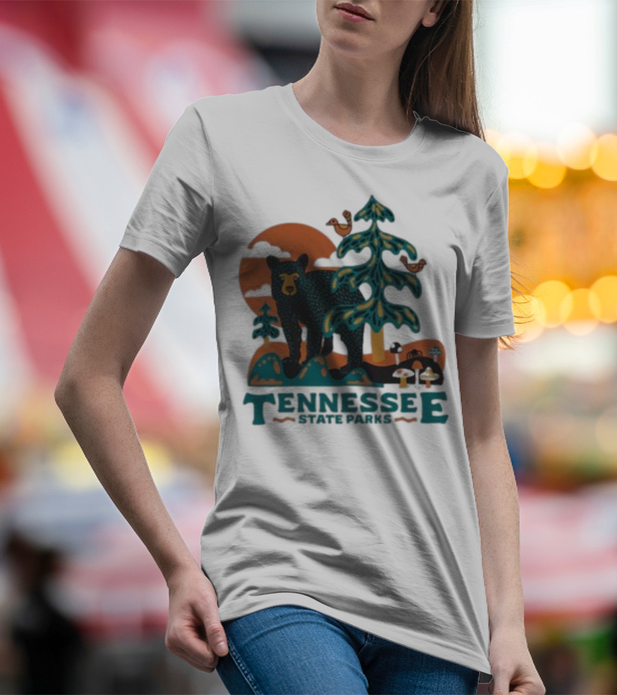 Tennessee State Parks Bear Nature Scene And Forest Wildlife T-Shirt