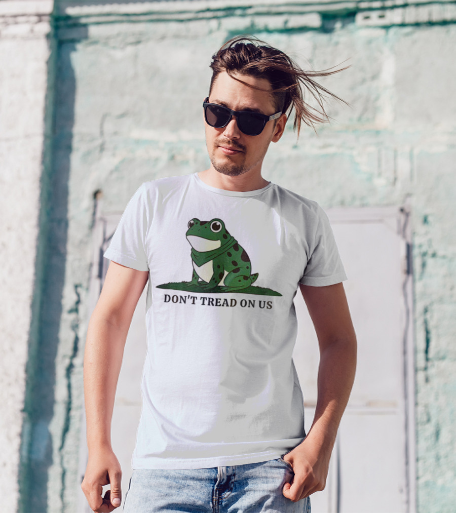 Portland Frog Don't Tread On Us 2025 Political Movement Symbol T-Shirt