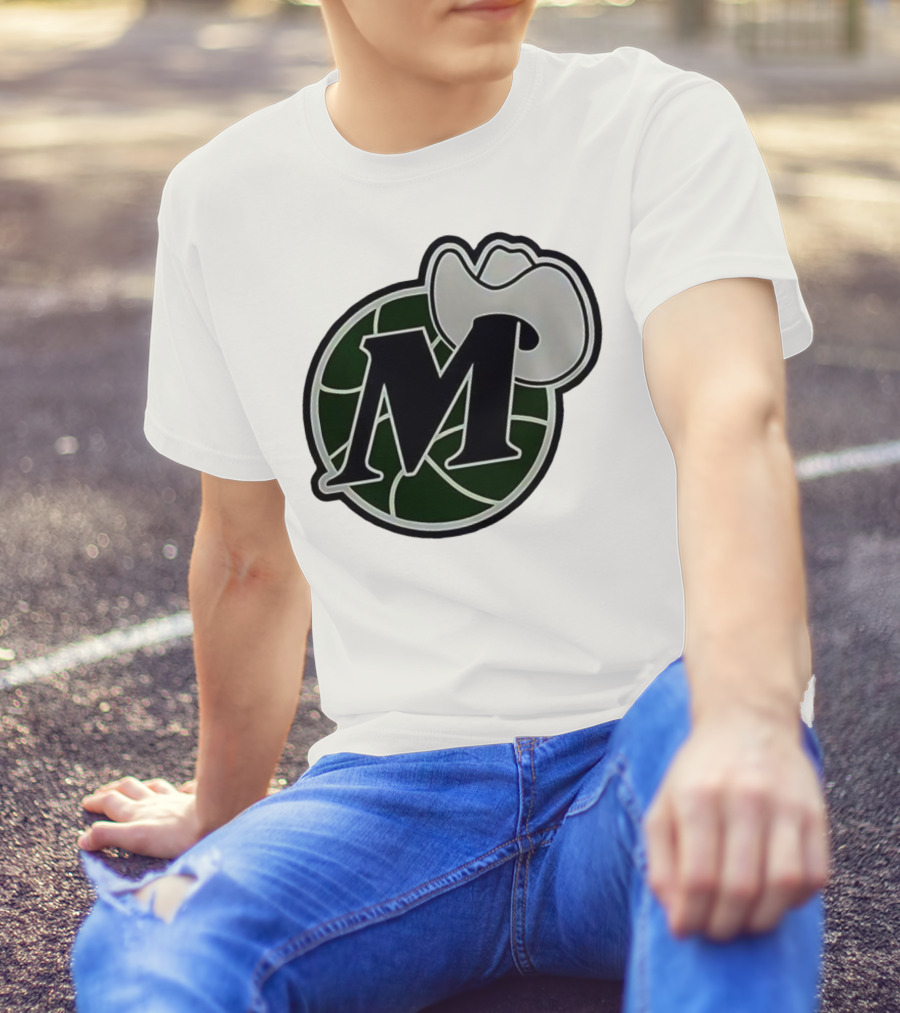 Dallas Mavericks M With Cowboy Hat And Basketball Icon T-Shirt
