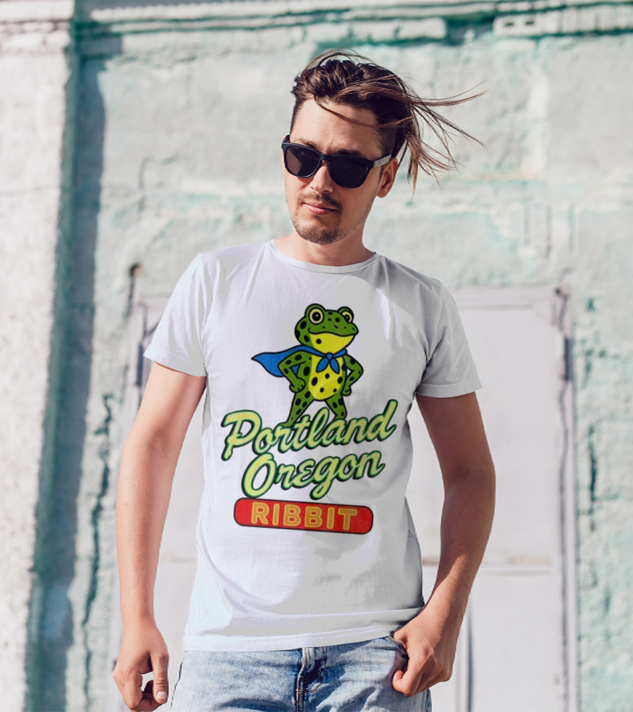 Portland Oregon Ribbit Frog Superhero Retro Style T-Shirt