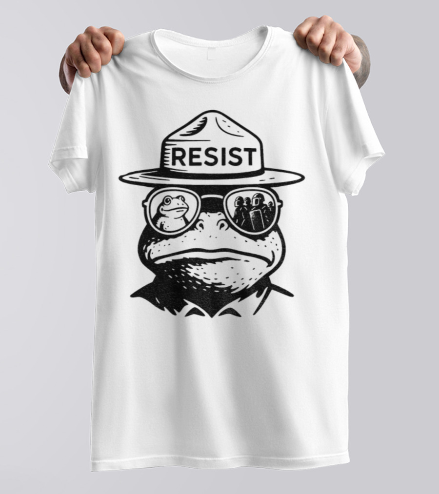 Portland Frog Resist Hat Sunglasses Antifa Frog T-Shirt