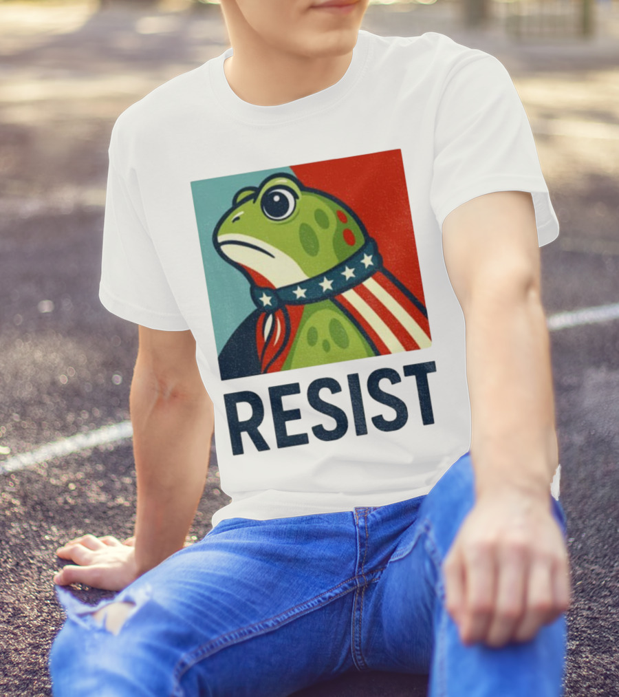 Resist Portland Frog Patriotic Stars And Stripes Retro Art T-Shirt