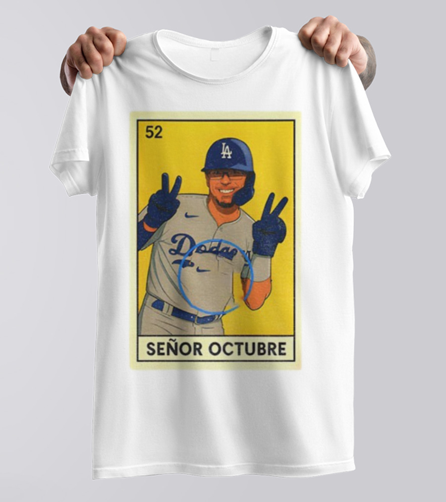 Señor Octubre Los Angeles Dodgers Kike Hernandez 52 MLB Baseball Card T-Shirt
